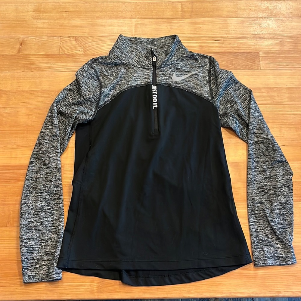 Nike Quarter Zip